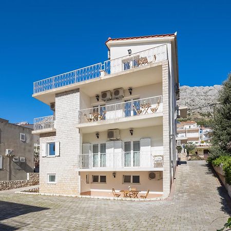 Sunshine Suites Omis Luaran gambar