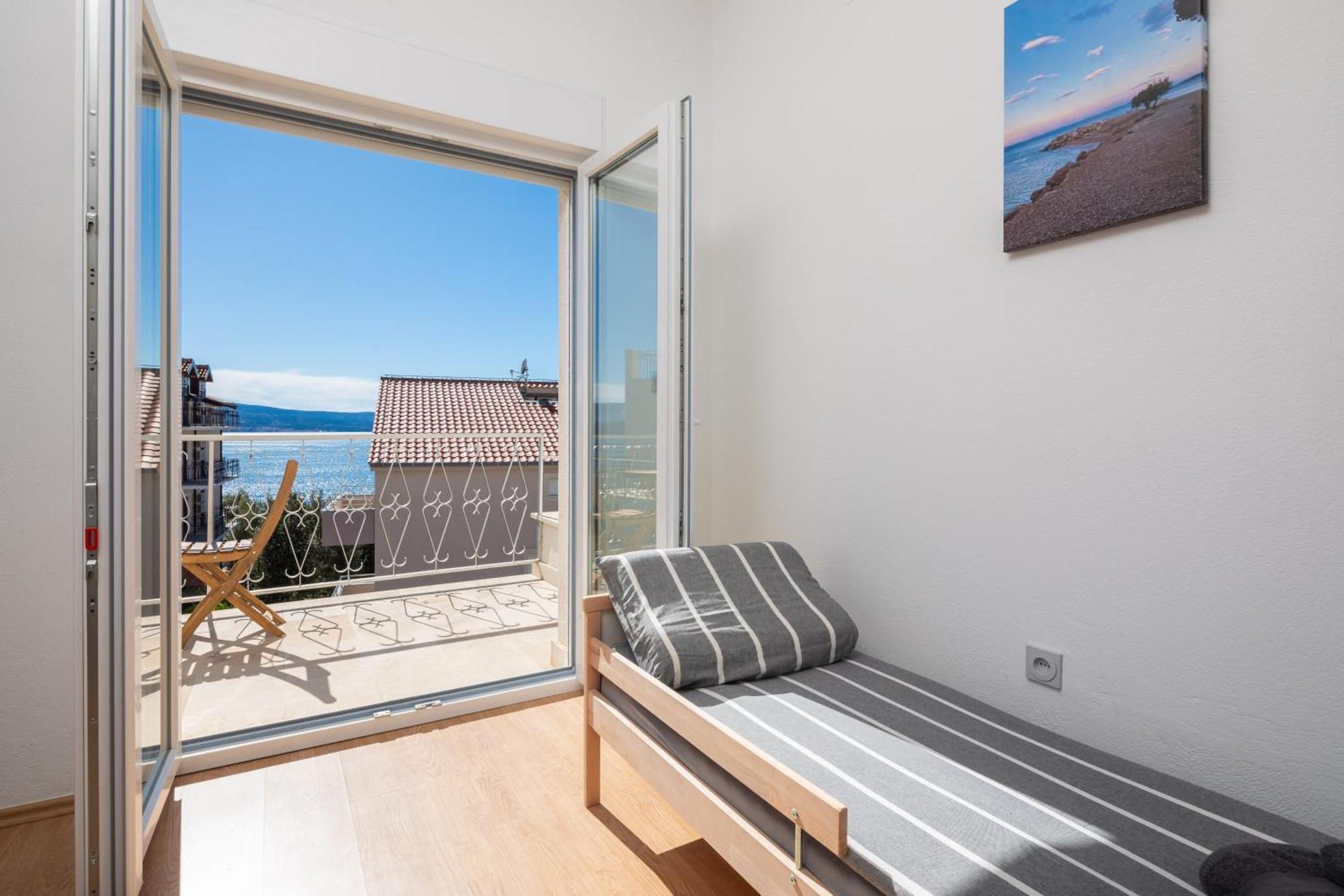 Sunshine Suites Omis Luaran gambar