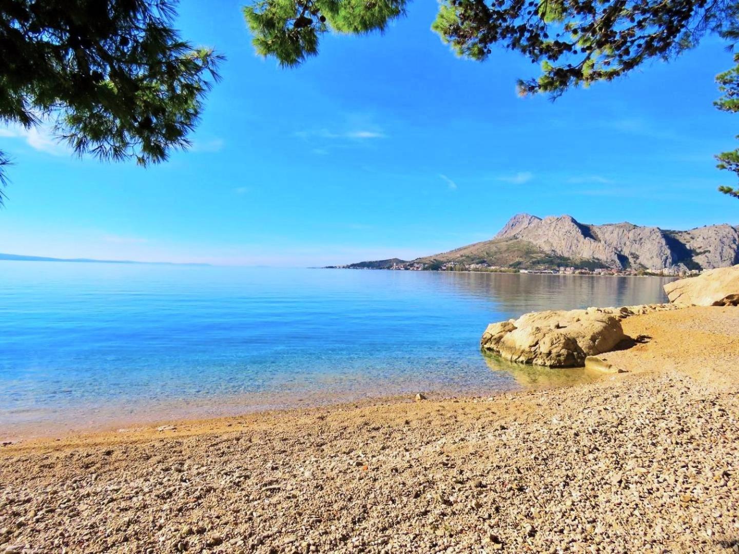 Sunshine Suites Omis Luaran gambar
